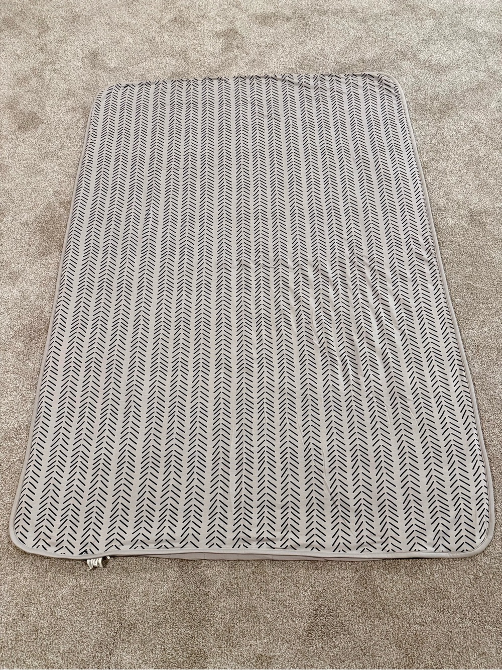 Kyte Baby Toddler Bamboo Blanket in Khaki Herringbone 1.0 tog — never used